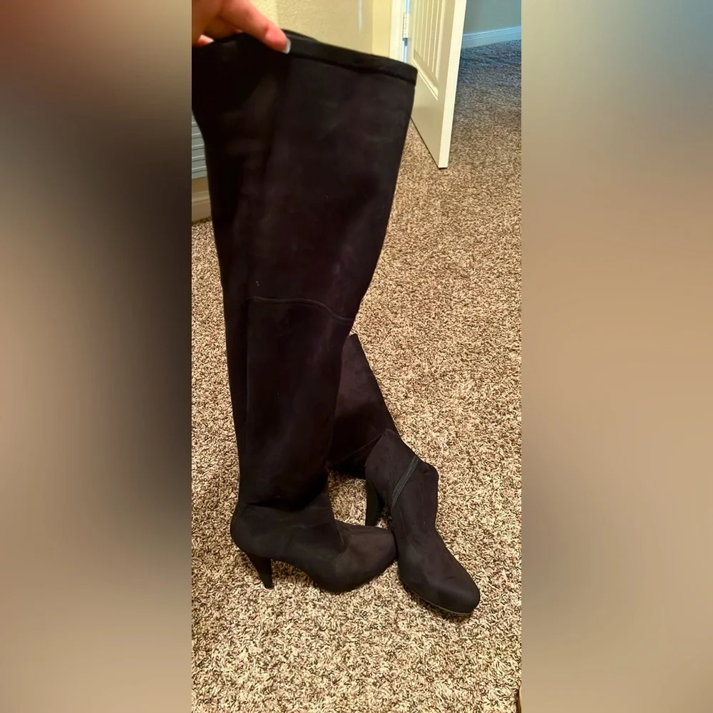 Boot larg - Picture 1 of 1